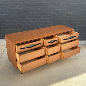Mid-Century Modern Walnut 9-Drawer Dresser, c.1960’s