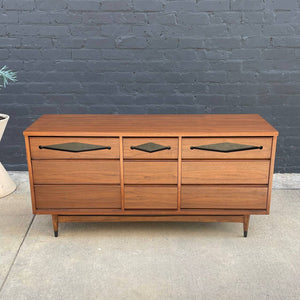 Mid-Century Modern Walnut 9-Drawer Dresser, c.1960’s