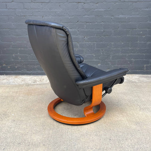 Ekornes Stressless Black  Leather Reclining Chair with Ottoman