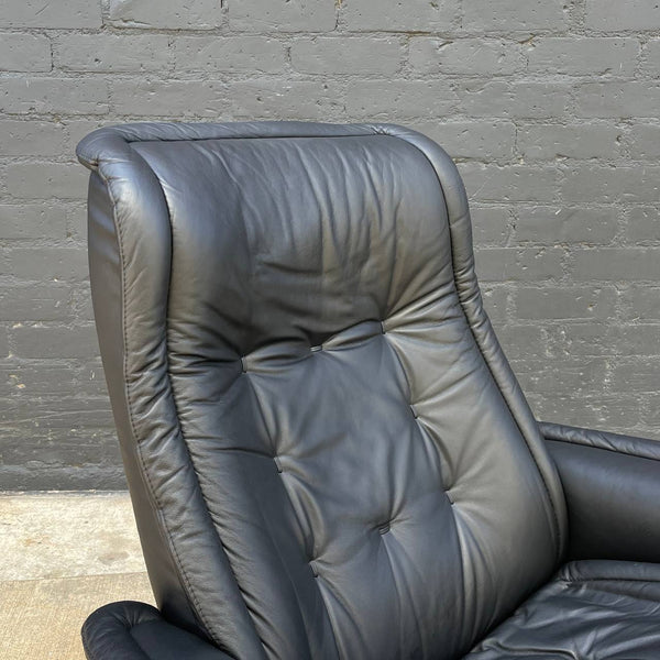 Ekornes Stressless Black  Leather Reclining Chair with Ottoman