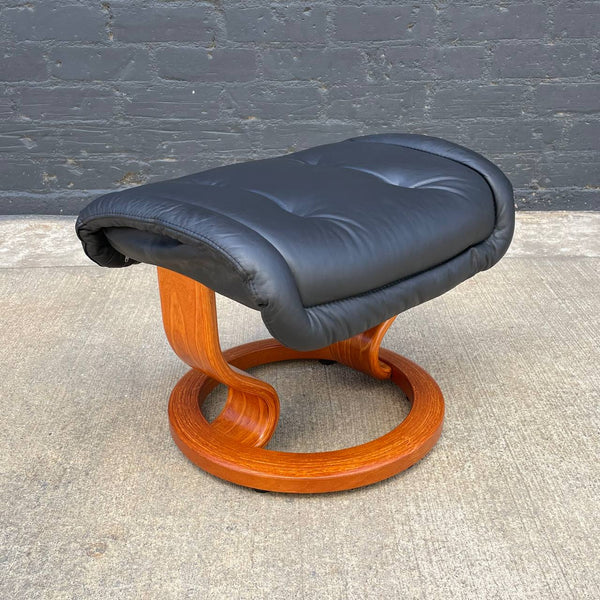 Ekornes Stressless Black  Leather Reclining Chair with Ottoman