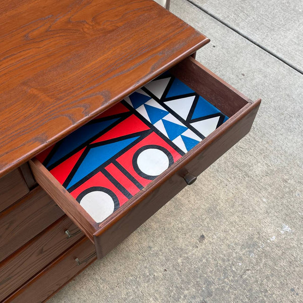 Vintage Mid-Century Modern 9-Drawer Dresser, c.1960’s