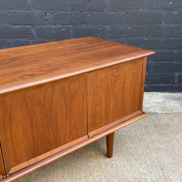 Mid-Century Modern Walnut Low-Profile Credenza, c.1960’s