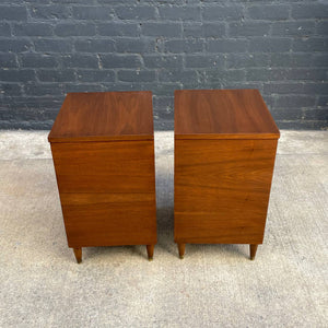 Pair of Vintage Mid-Century Modern Walnut Night Stands by Morris of CA, c.1960’s