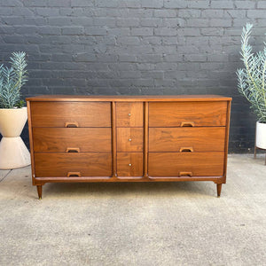 Vintage Mid-Century Modern Walnut Dresser by Morris of CA, c.1960’s