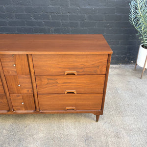 Vintage Mid-Century Modern Walnut Dresser by Morris of CA, c.1960’s