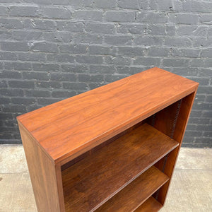 Vintage Mid-Century Modern Walnut Display Bookcase Shelf, c.1960’s