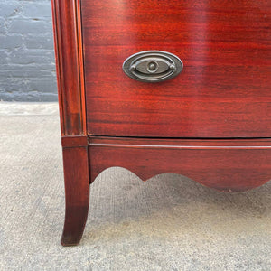 Antique Federal Style Mahogany Chest of Drawers Dresser, c.1960’s