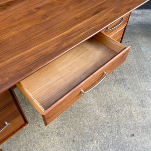 Vintage Mid-Century Modern Walnut Executive Desk by Ace-Hi Furniture, c.1950’s